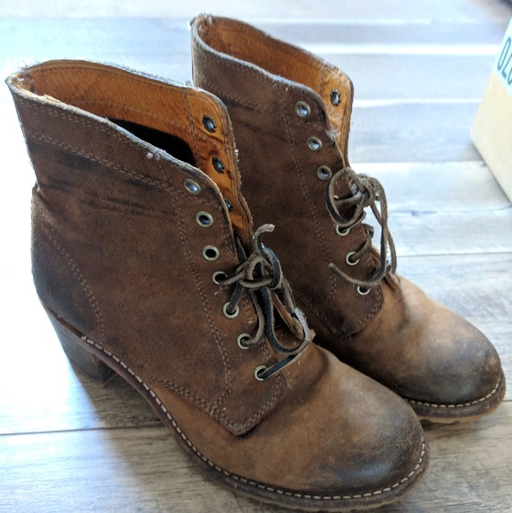 Frye Shoes - Frye Sabrina 6g boots Size 8